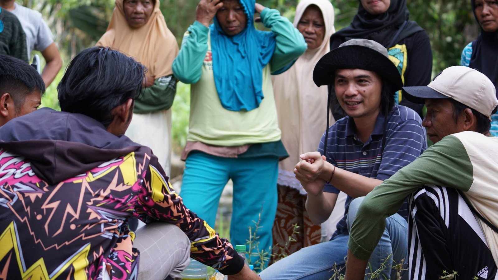 Mengembalikan Predator Alami Menggunakan Pestisida Nabati