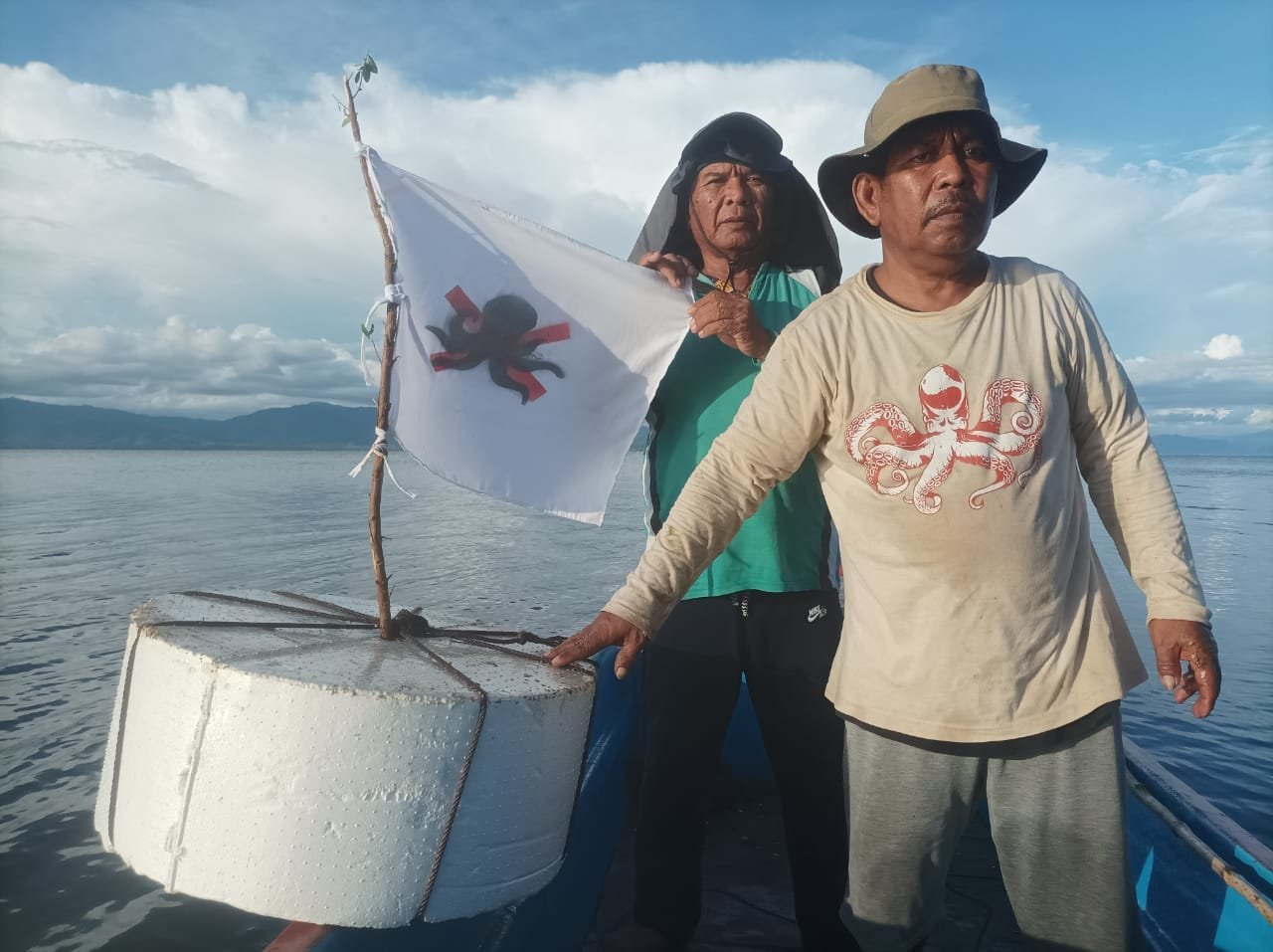 Patroli Buka Tutup di Torosiaje: 11 Pelampung dan 18 Bendera Hilang