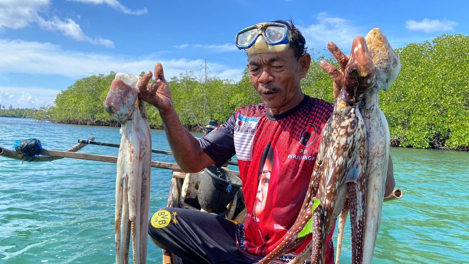 Usai Ditutup Tiga Bulan, Nelayan Uwedikan Kembali Panen Gurita